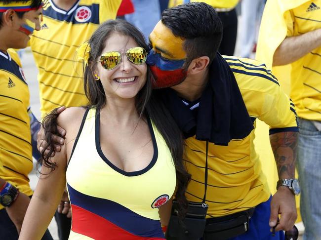 coupe du monde 2014 : supportrice la plus ..... - Page 3 Mondial-2014-supportrice-colombienne_lightbox_diapos