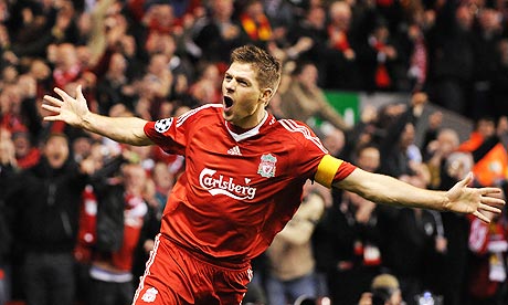 Gerrard: «Pensei em retirar-me» Steven-Gerrard