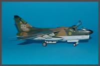 Ling Temco Vought A-7D Corsair II  [Fujimi] 1/72 - Page 2 IMGP4688_200