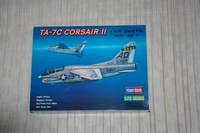 [Hobby Boss] TA-7C Corsair II IMGP4272_200