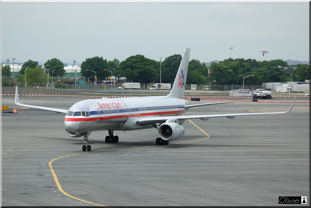 JFK - Terminal 8 le 24 juillet 2013 IMGP2628