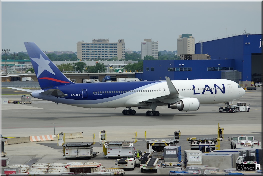 JFK - Terminal 8 le 24 juillet 2013 IMGP2651