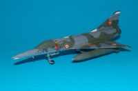 [Heller] 1/72 - Dassault Mirage 5F  (VINTAGE) (mi5f) - Page 2 IMGP2805_200