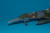 [Heller] 1/72 - Dassault Mirage 5F  (VINTAGE) (mi5f) - Page 2 IMGP2806_200