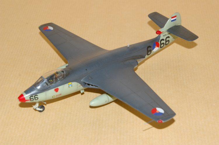 Hawker Sea-Hawk, Spécial Hobby Sea%20hawk_1