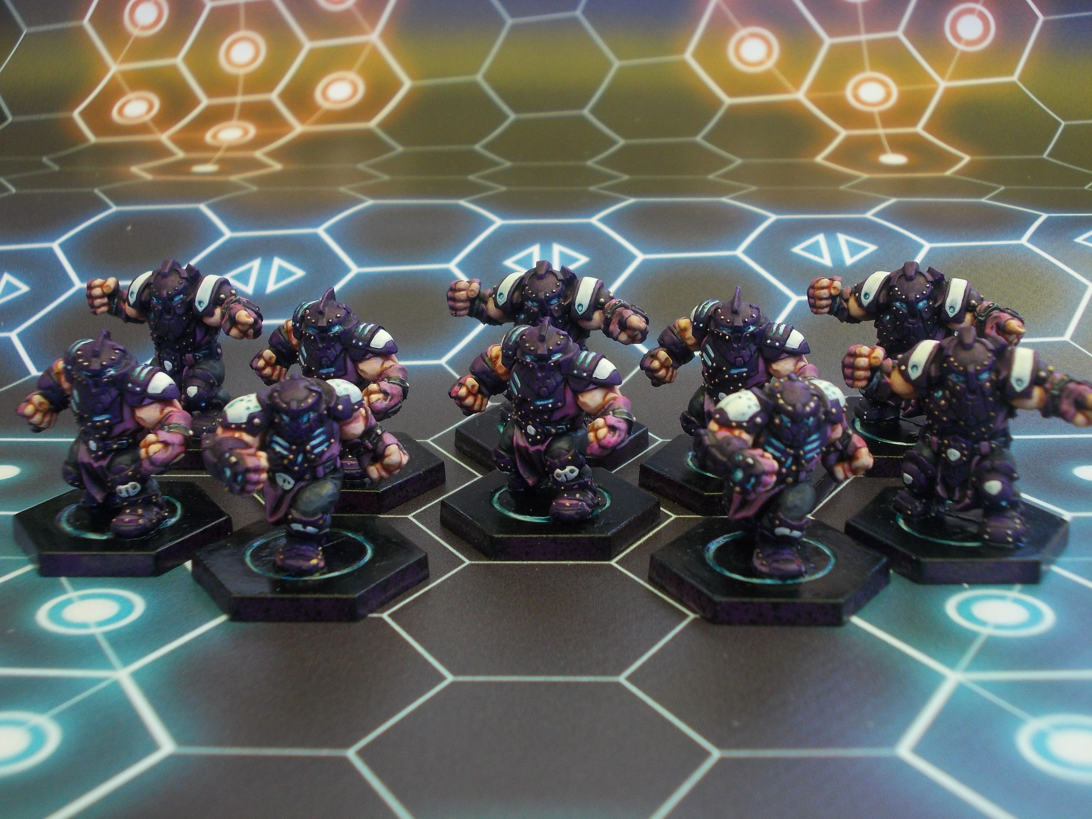 [Poppits Galerie] Un peu de sang neuf - Page 2 Dreadball_Team_Forge_Fathers_Midgard_Delvers_1