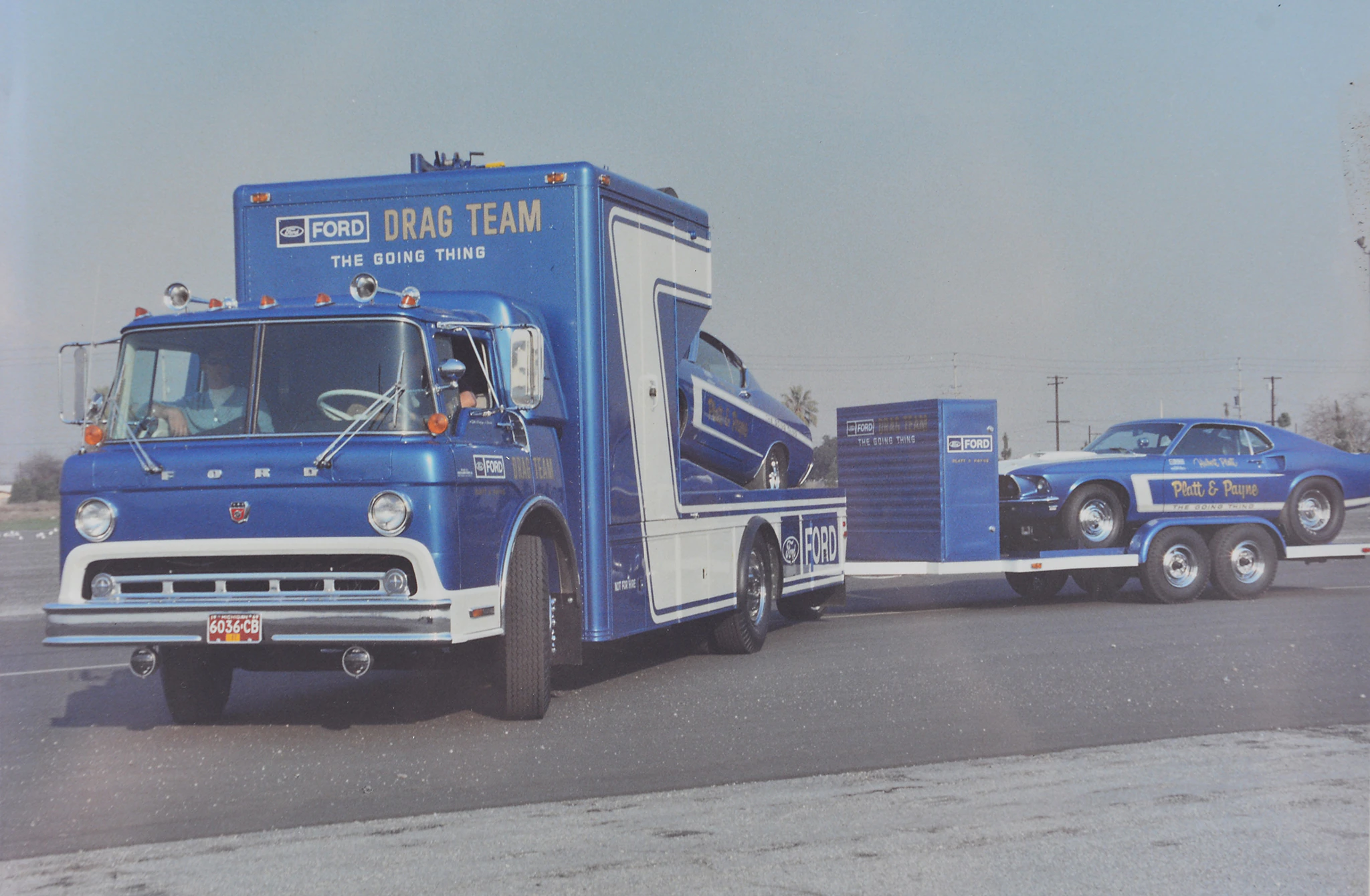 Camion porteur Ford-Drag-Team-Hubert-Platt-Randy-Payne