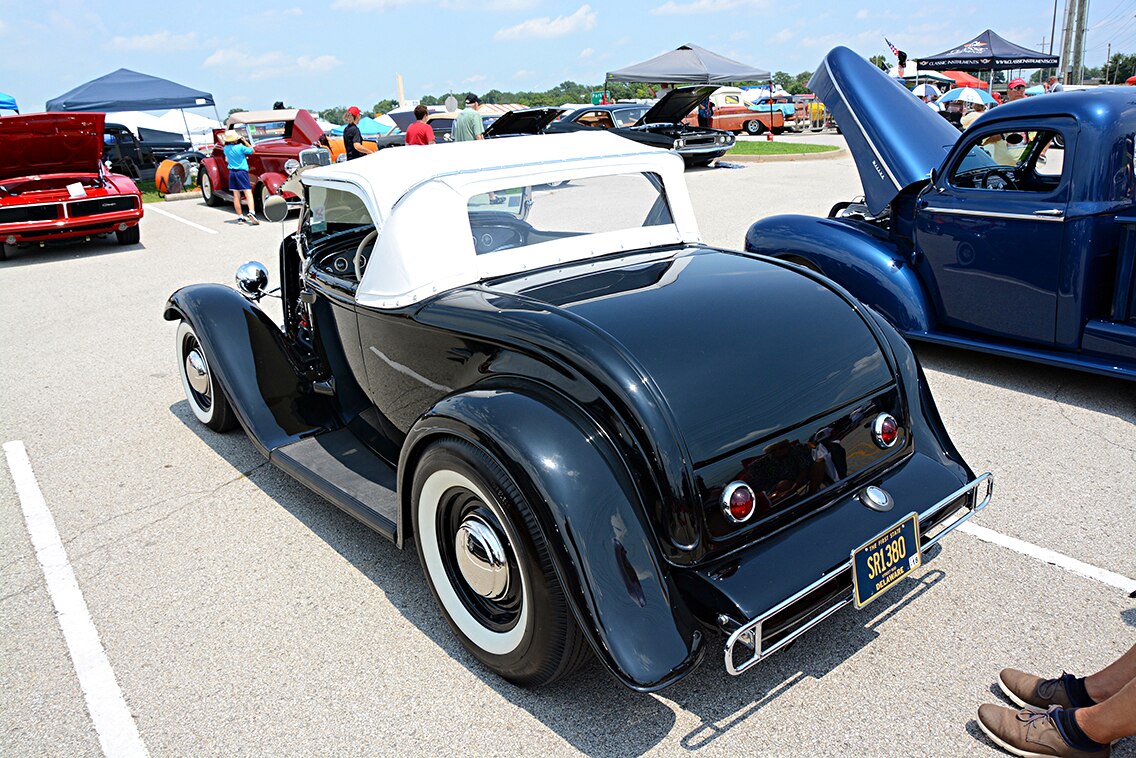 Design & Mécanique - Page 4 1932-ford-roadster1