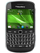 بتحب الشات و في نفس الوقت عايزه موبايل ذكي . هو ده أحسن حل Blackberry Bold 9900 Blackberry-bold-touch-9900