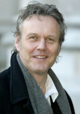 Anthony Head (Uther) Anthony-head_photoboxart_160w