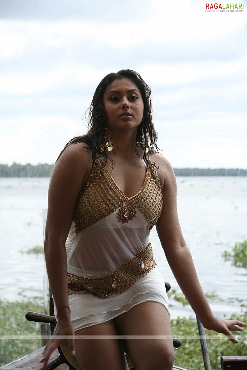 SEXY BOMB NAMITHA Namitha192