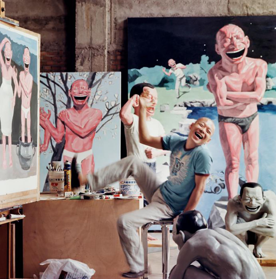 Fotos de 100 artistas en sus estudios Famous-artists-studios-muses-42__880