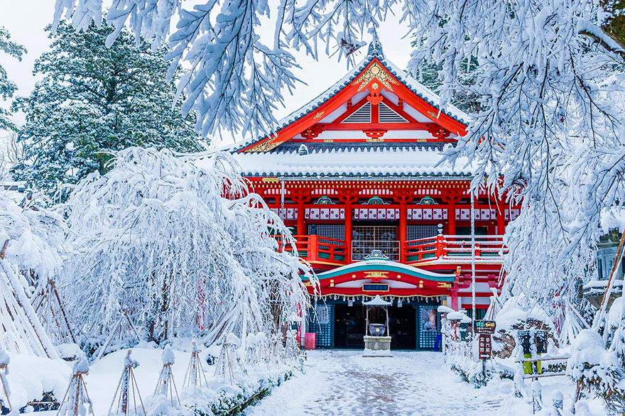 15 lý do khiến bạn muốn đi Nhật ngay lập tức Amazing-places-japan-1-57512c226b849__880
