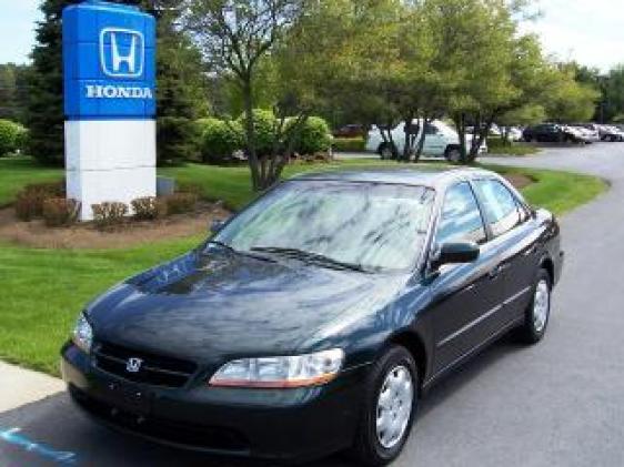 Your First Car - Page 2 1998_honda_accord_4_dr_ex_sedan-pic-51429