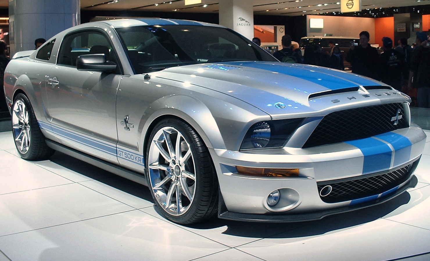 Ford Mustang de 76 à 2014 2007_ford_shelby_gt500-pic-25886