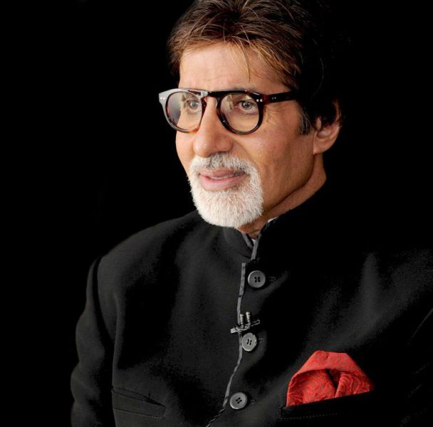  Amitabh Bachchan Amitabh-bachchan-107544l