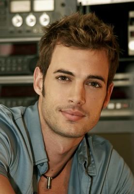 William Levy  William-levy-399815l-poza