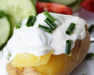 Pommes de terre en robe des champs au fromage blanc et à la ciboulette I13291-pommes-de-terre-fromage-blanc