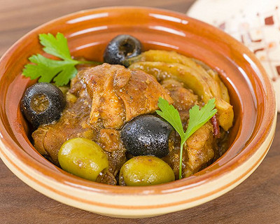 Tajine de poulet aux olives I93252-tajine-de-poulet-aux-olives