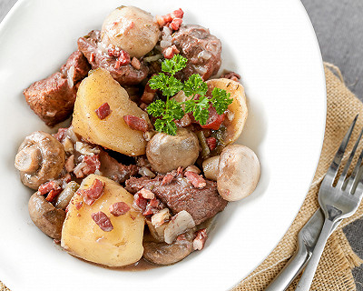 boeuf bourguignon au lard I93764-boeuf-bourguignon