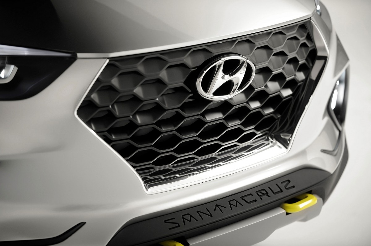 Chợ ôtô: Hyundai Santa Cruz Concept - định hình xu hướng xe bán tải kiểu mới Hyundai-santa-cruz-crossover-truck-concept-grille_1660