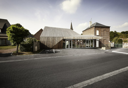 La Médiateque de Proville by TANK Architectes Dzn_La-M%C3%A9diateque-de-Proville-by-TANK-architects-011