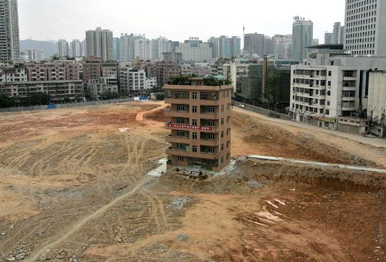 Os “pregos” urbanísticos que resistem ao capitalismo na China 560x380_Xnh6