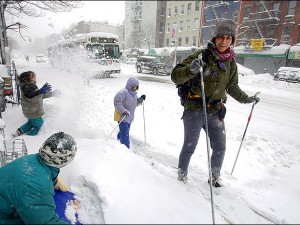 Apocalisse alle porte ? Alluvioni,terremoti marini, e freddo artico in piu paesi del mondo. La-neve-a-NY-300x225