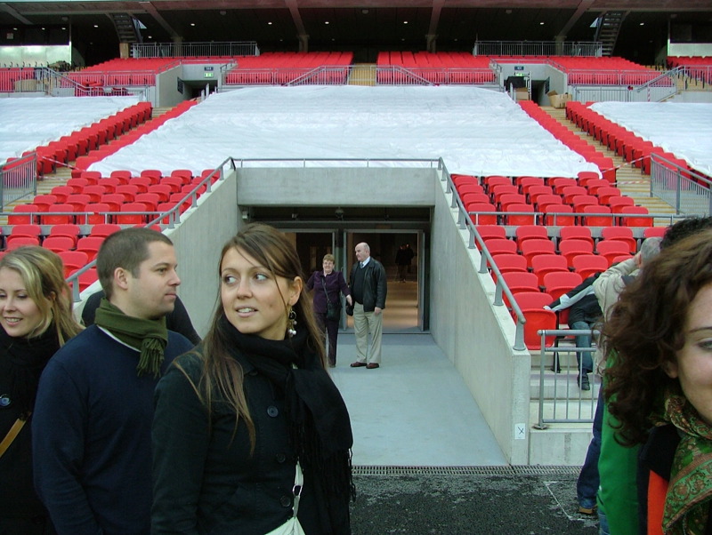 Estadio Wembley, Inglaterra (90.000 Personas) 301134760_16bb5bcf1a_o