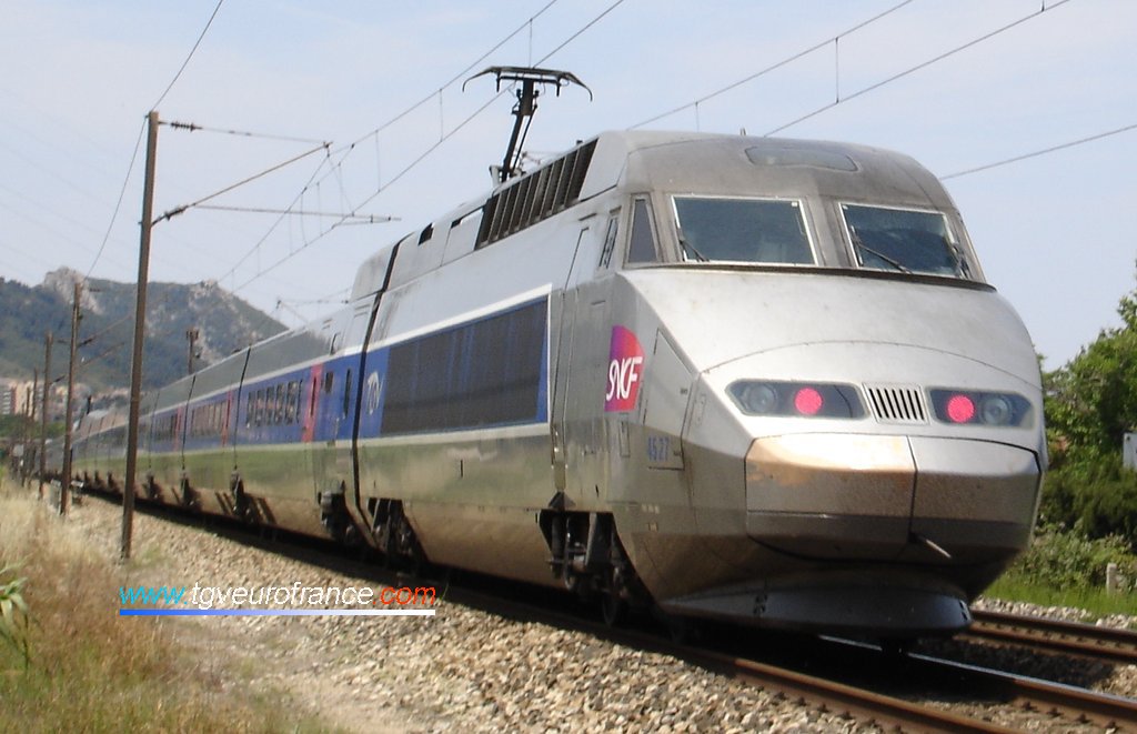 TGV Réseau version Lacroix et remise à niveau du KATO - Page 4 323777236_45cd37c6b1_o