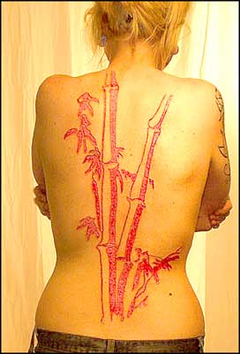 Tatouage, percing, scarification - Page 2 242885027_cf2ab4ca76_o