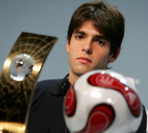 ريال مدريد Kaka-a-signe-au-real-madrid_29096