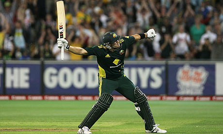 Legends Tour || 2nd OD || Roaring Warriors vs Cosmos || 05-May-2013 - Page 24 Shane-Watson-celebrates-h-007