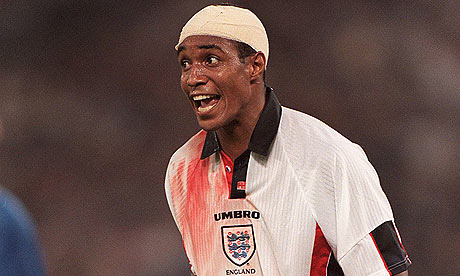 Sol Campbell: If i was white, i would have been England captain for 10 years Paul-Ince-leads-England-t-002