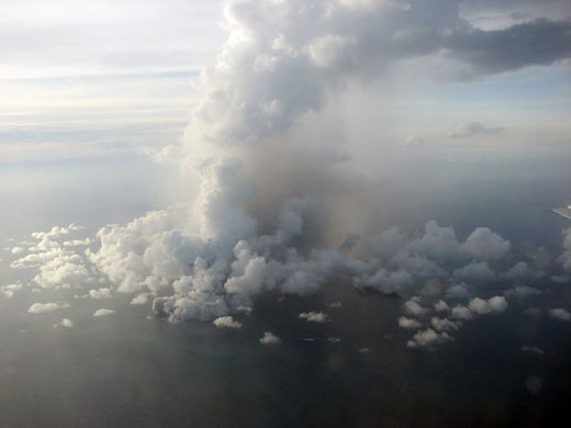 حين تثور الطبيعة روعة في روعة Volcano-eruption-in-Tonga-002