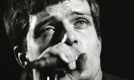 Joy Division Ian-Curtis-007