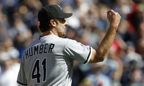 Philip Humber réussit un match parfait! Chicago-White-Sox-pitcher-007