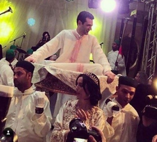 مراد يلدريم يخرج عن صمته ويردّ بقسوة على منتقدي احتفاله بزفافه على الطريقة المغربية Capturedwet164212.inarticleLarge