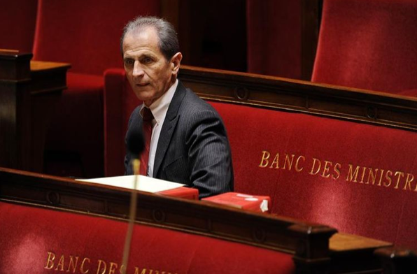 Détournements au Sénat : la tirelire secrète de plusieurs sénateurs UMP (Médiapart) Capture_decran_2014-09-15_a_12.39.13