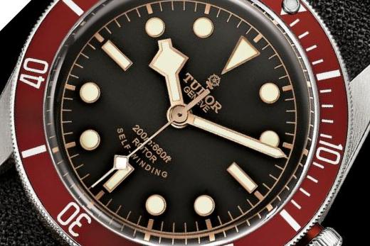 Votre boite de 8 "revée" ou presque..... - Page 10 1-BDM-6883-tudor-heritage-black-bay-diver-salon-de-bale-baselworld-2012