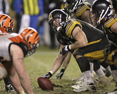 Mahan-Hartwig is hottest competition at Steelers camp S_mahan_071202_IA