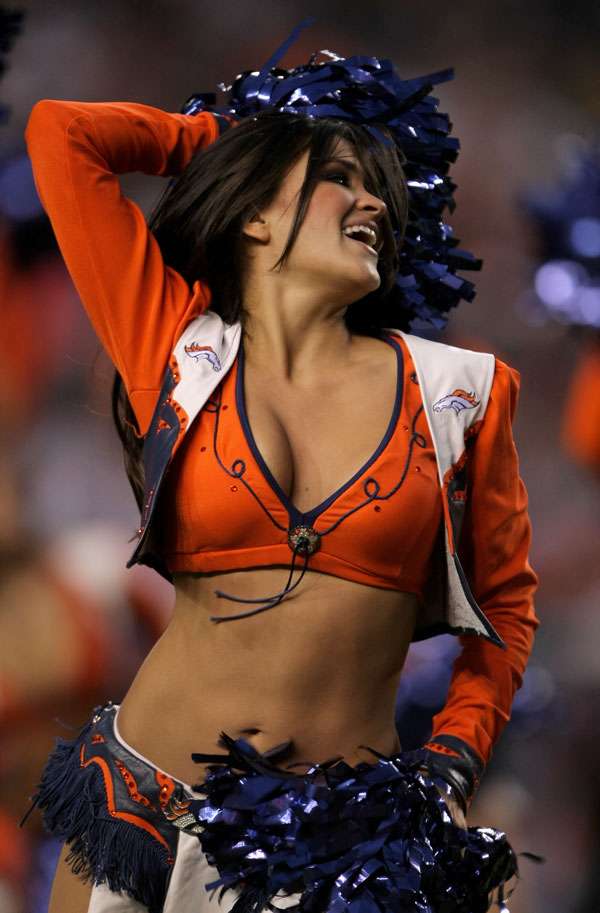 Espaces CHEERLEADERS.... 09000d5d80a10179_gallery_600