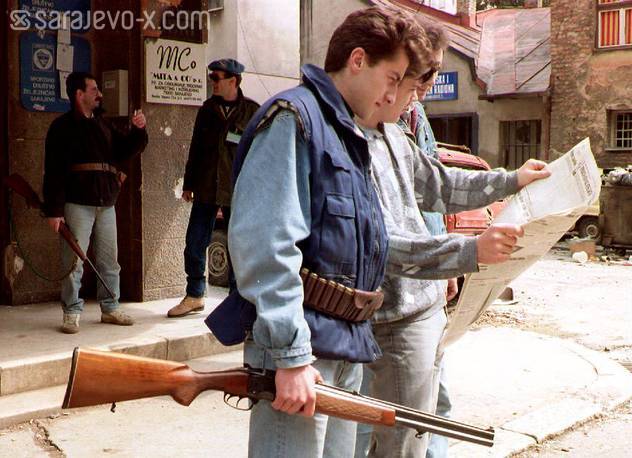 Rijetko viđene fotografije opkoljenog Sarajeva iz 1992. 120123141.5_mn