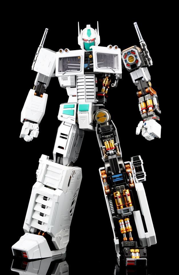 Figurines Transformers G1 (articulé, non transformable) ― Par ThreeZero, R.E.D, Super7, Toys Alliance, etc - Page 3 1461254779-ua02