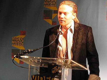 Rose candidato a presidente de USA 080327_guns-n-roses