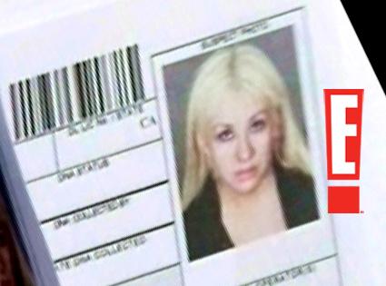 { Xtina } Photos Christina-aguilera-mug-shot_425x315