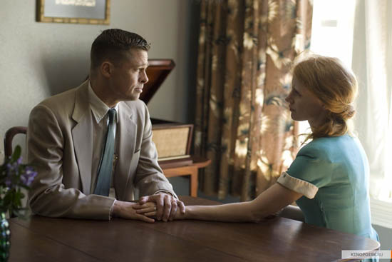 The Tree of Life Brad-pitt-jessica-chastain-the-tree-of-life-01