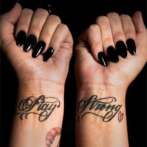 Stay Strong. -Mantente fuerte.- Demi-lovato-stay-strong
