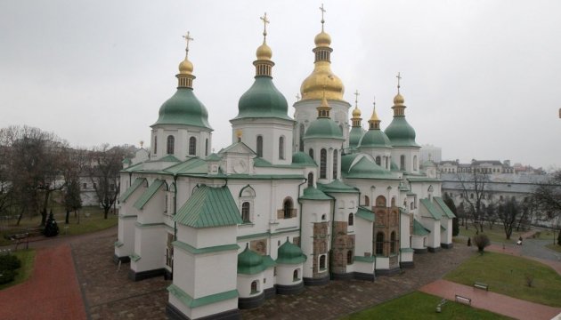 Kyiv Pechersk Lavra, St. Sophia Cathedral remain on UNESCO World Heritage List 630_360_1459266556-3017