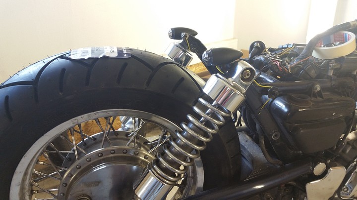 vs800 bobber build Large_29759799_HDaX